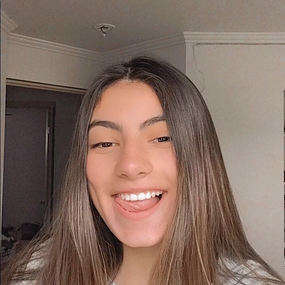 Meet your Posher, Jadyn - Picture 1 of 1